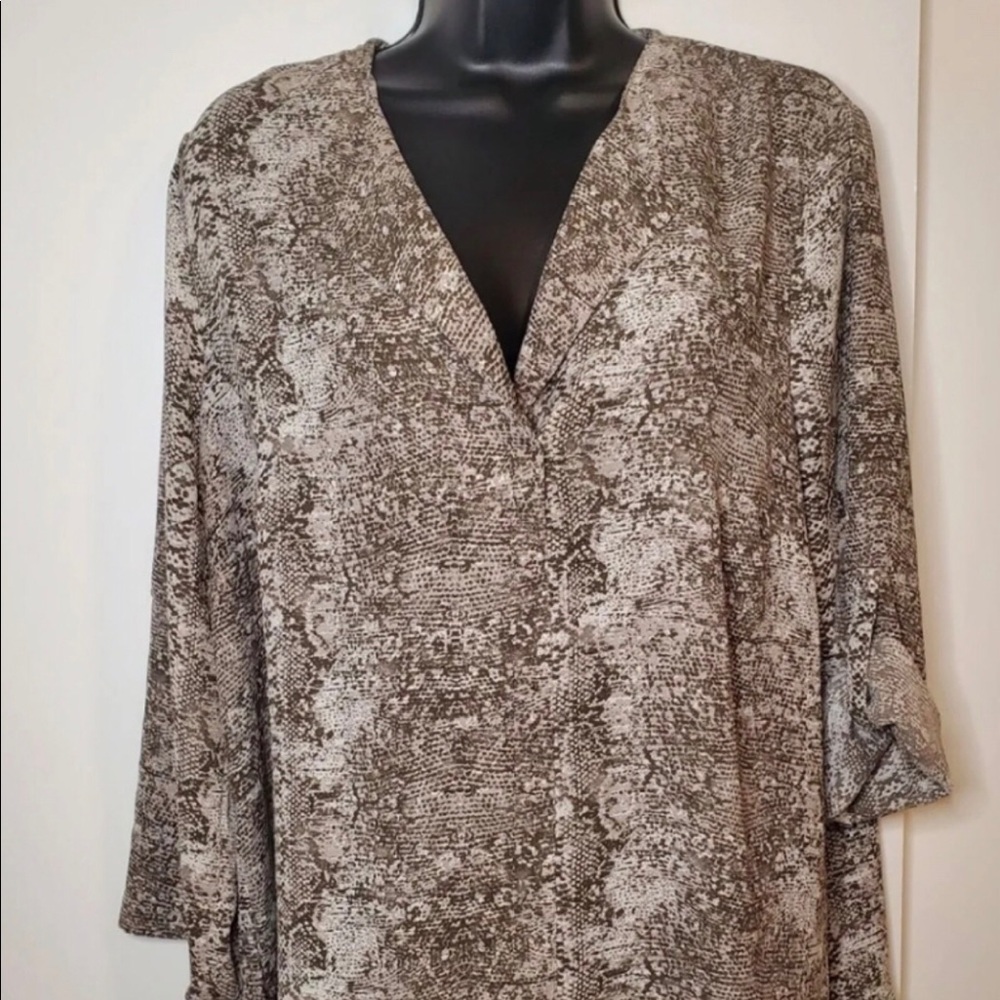 Blouse (Snake Skin Pattern)